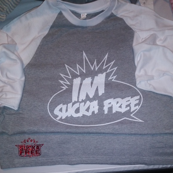 Tee shirts - Picture 1 of 4